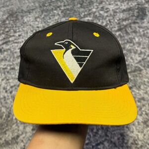 Vintage 90s Pittsburgh Penguins Hat Snapback NHL AJD Black Yellow Adjustable
